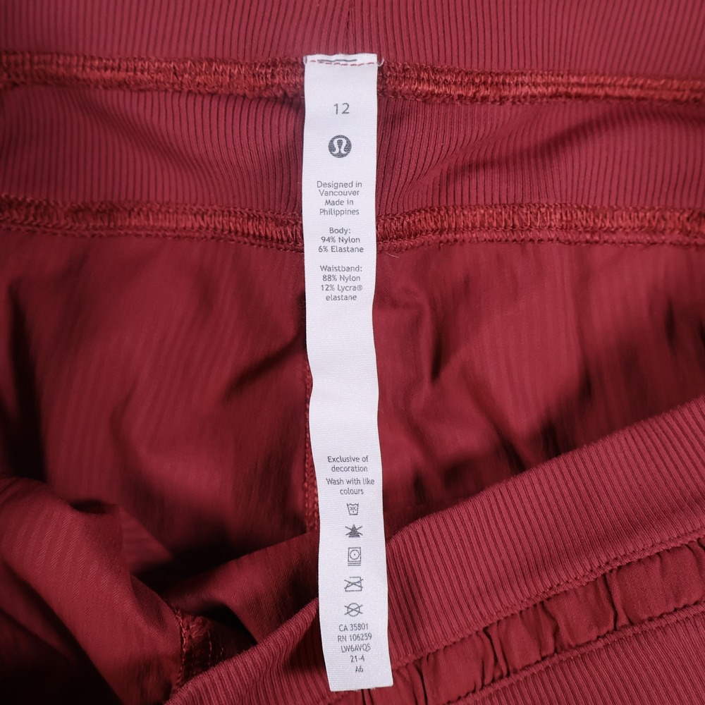 Lululemon Beyond the Studio Crop Red Joggers Pants LW6AVQS Size 12 - Picture 5 of 8